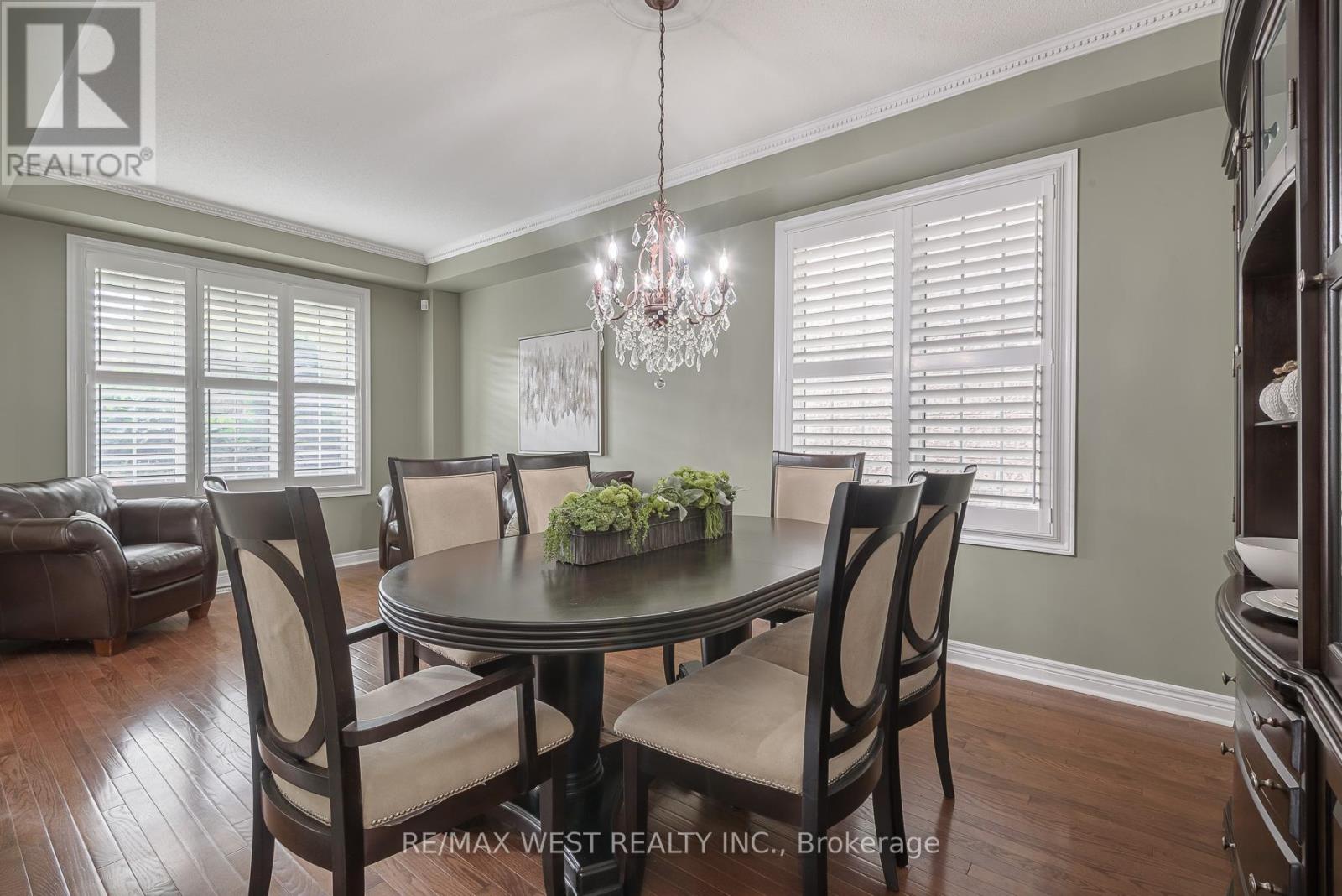 17 Hawkridge Trail, Brampton, Ontario  L6P 2T5 - Photo 13 - W12967644