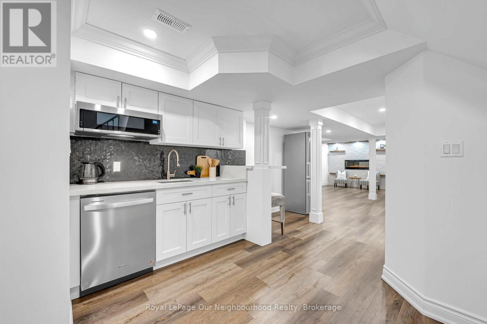 4689 Leanna Heights Road, Burlington, Ontario  L7M 0G3 - Photo 27 - W12967664