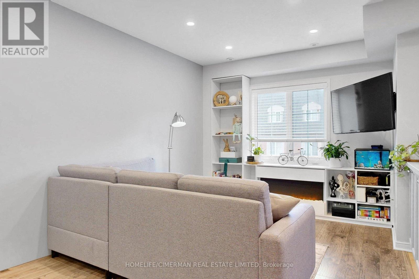 144 - 601 Shoreline Drive, Mississauga, Ontario L5B 4K1 - Photo 15 - W12967676