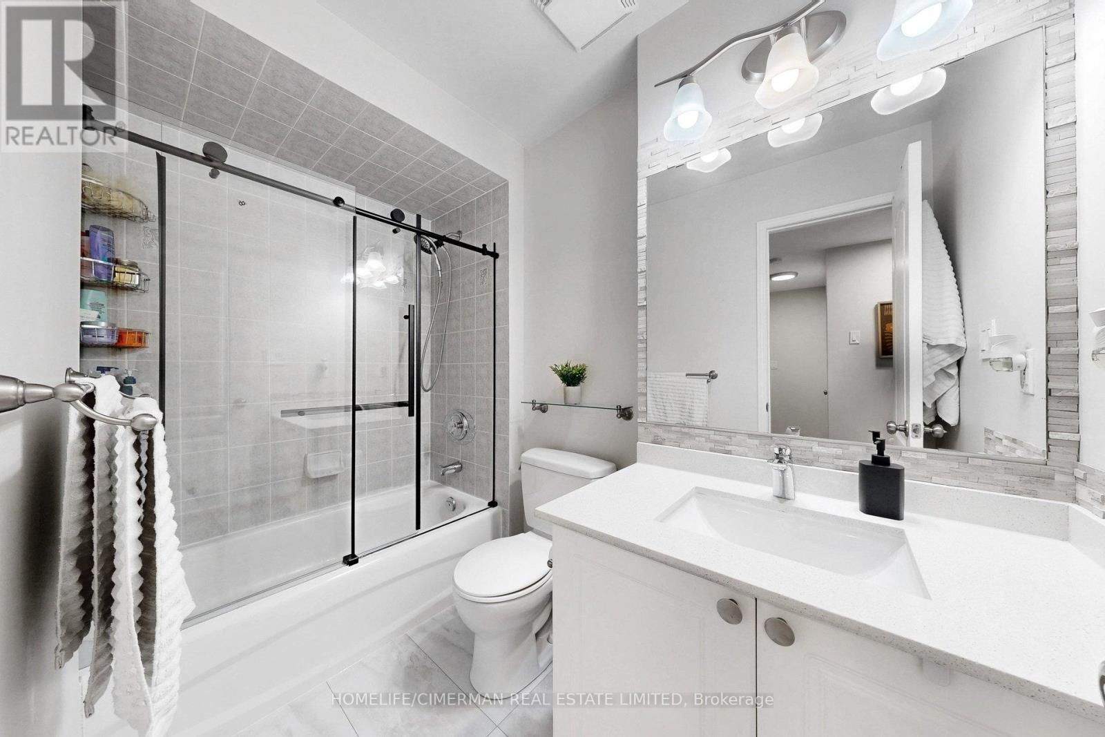 144 - 601 Shoreline Drive, Mississauga, Ontario L5B 4K1 - Photo 26 - W12967676