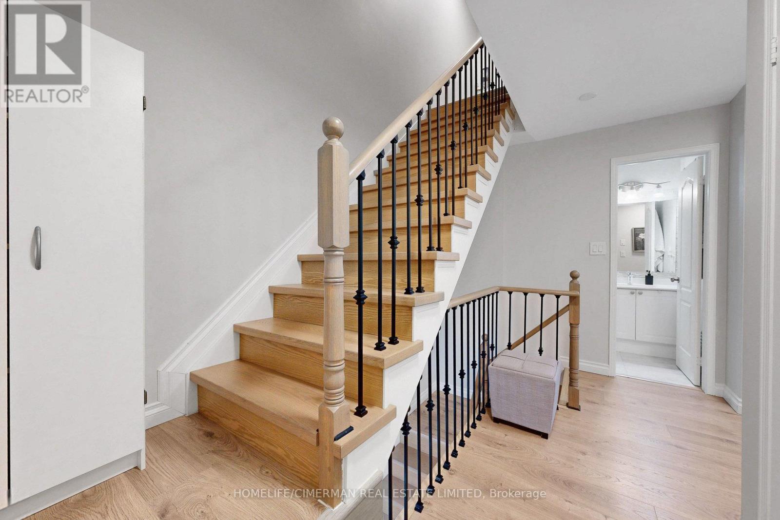 144 - 601 Shoreline Drive, Mississauga, Ontario L5B 4K1 - Photo 33 - W12967676