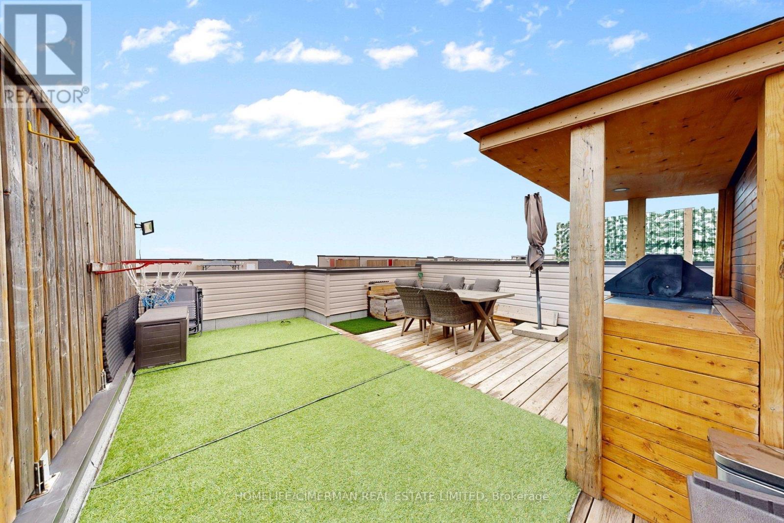 144 - 601 Shoreline Drive, Mississauga, Ontario L5B 4K1 - Photo 35 - W12967676