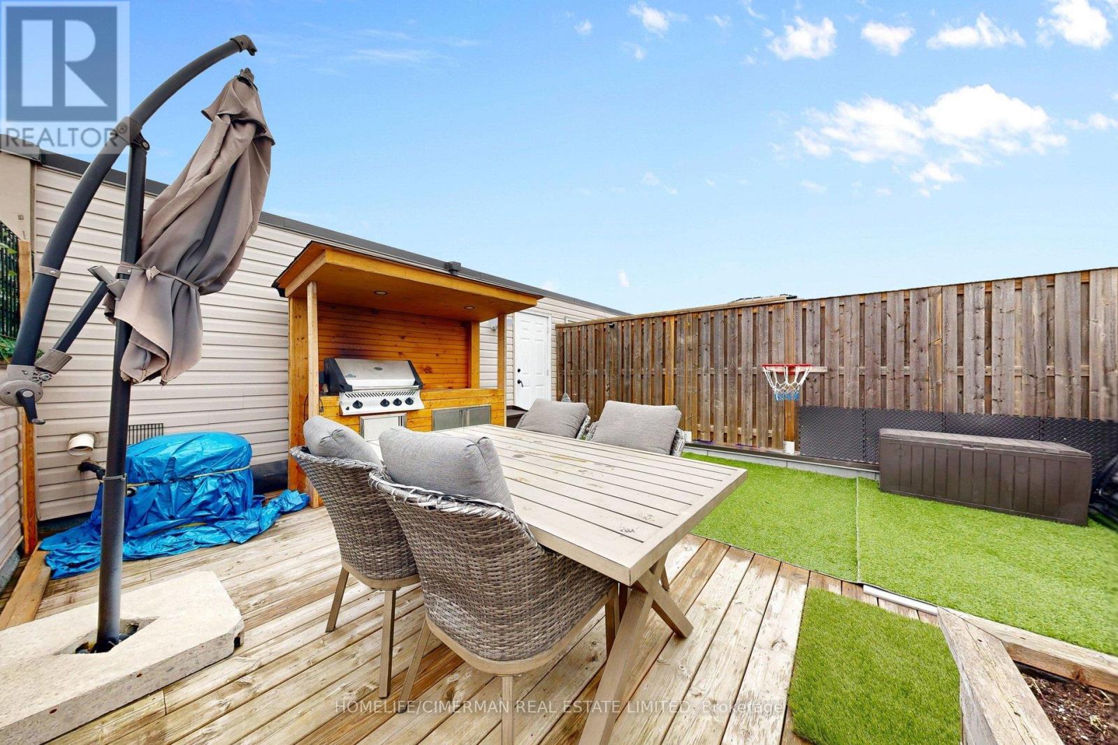 144 - 601 Shoreline Drive, Mississauga, Ontario L5B 4K1 - Photo 37 - W12967676