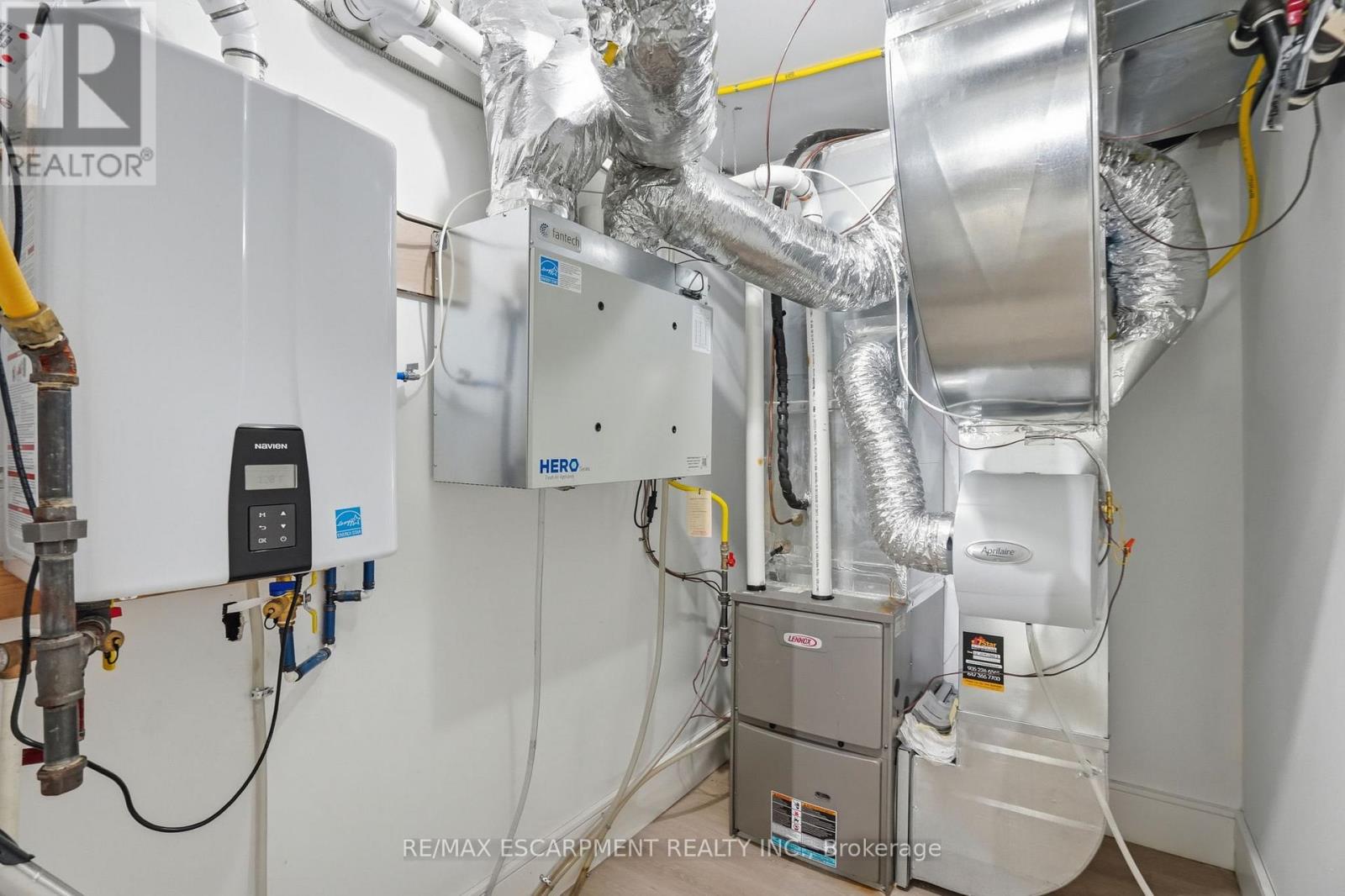 10a Benson Avenue, Mississauga, Ontario  L5H 2P2 - Photo 36 - W12967682