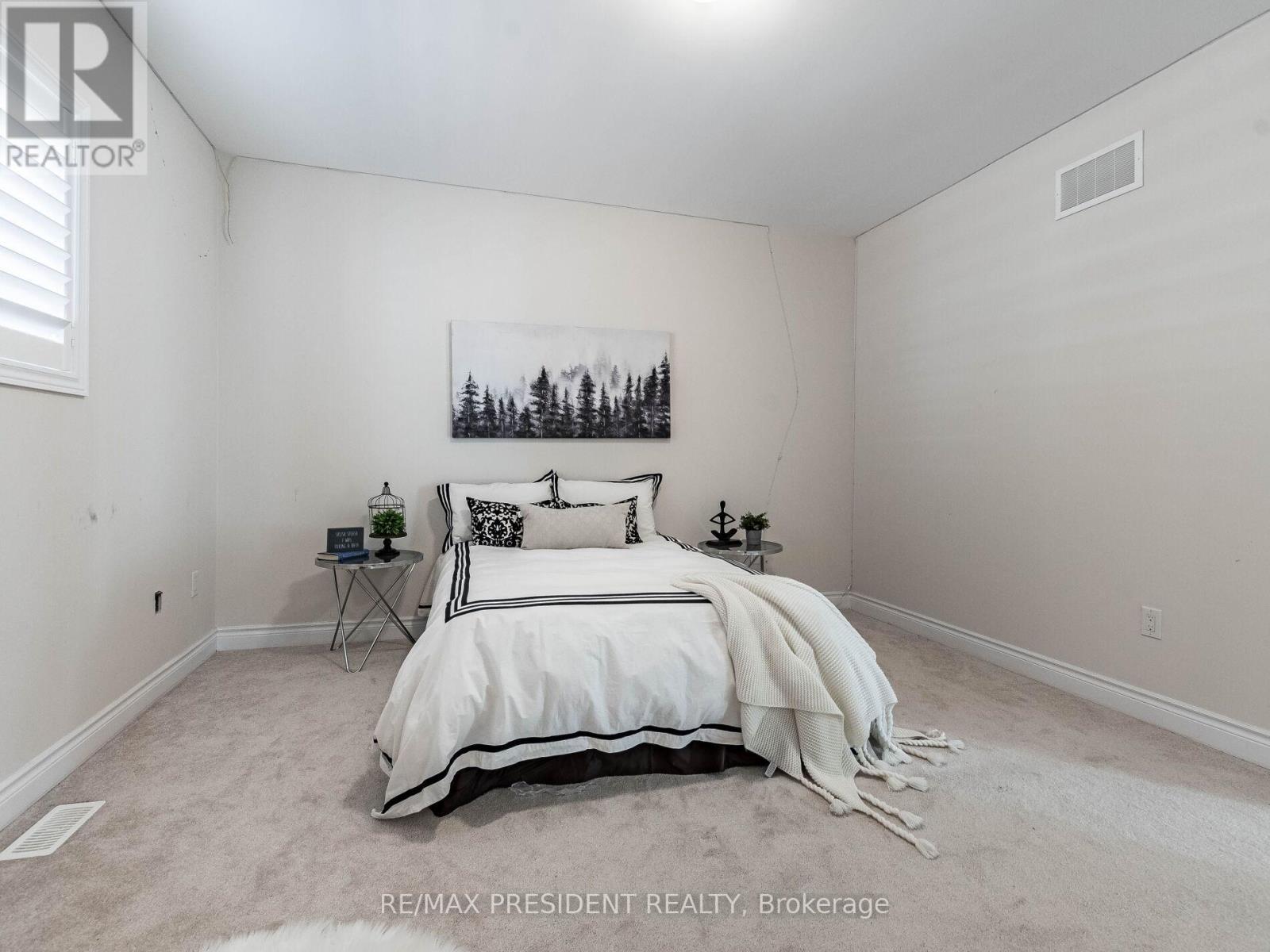 16 Monarch Drive, Halton Hills, Ontario  L7G 0M6 - Photo 31 - W12967696