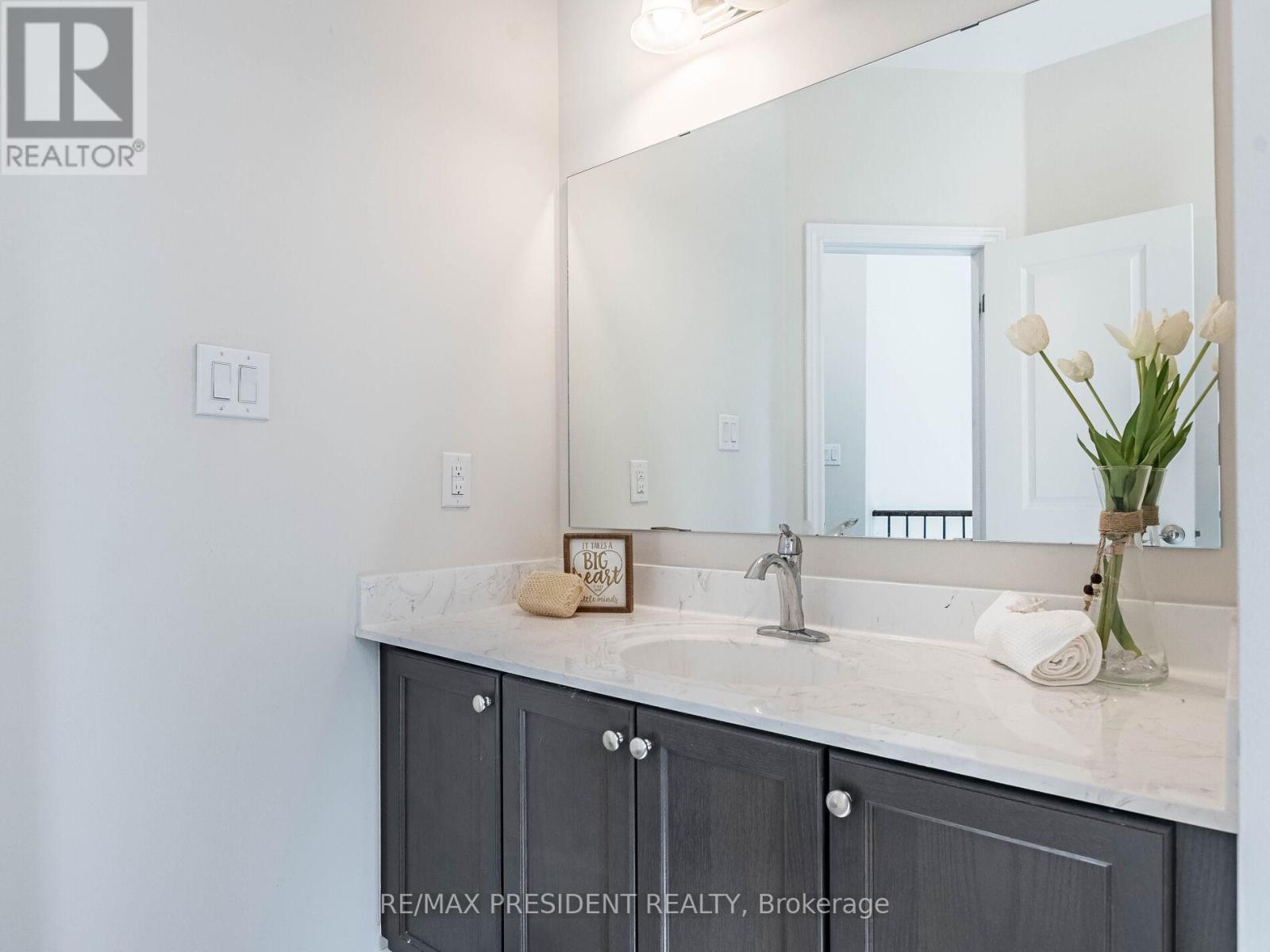 16 Monarch Drive, Halton Hills, Ontario  L7G 0M6 - Photo 35 - W12967696