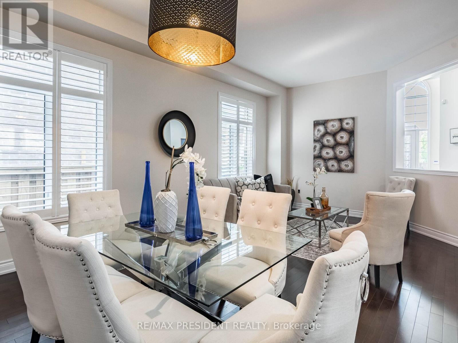 16 Monarch Drive, Halton Hills, Ontario  L7G 0M6 - Photo 9 - W12967696