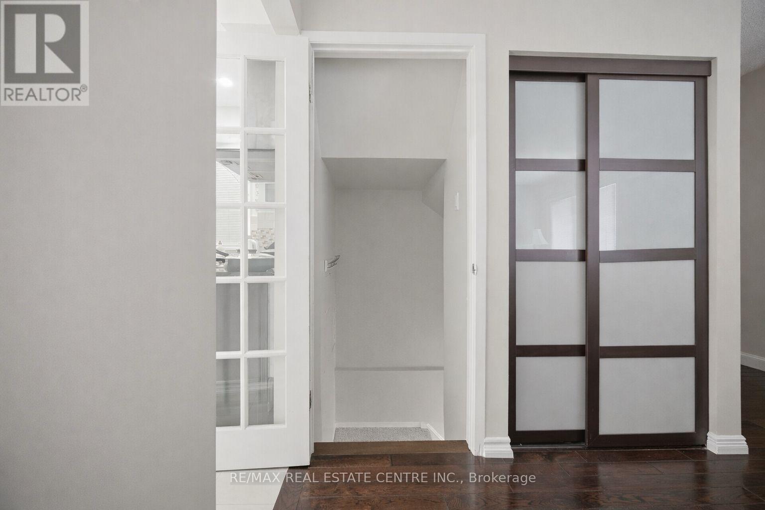 11 Sheringham Street, Brampton, Ontario  L6Z 2P5 - Photo 30 - W12967722