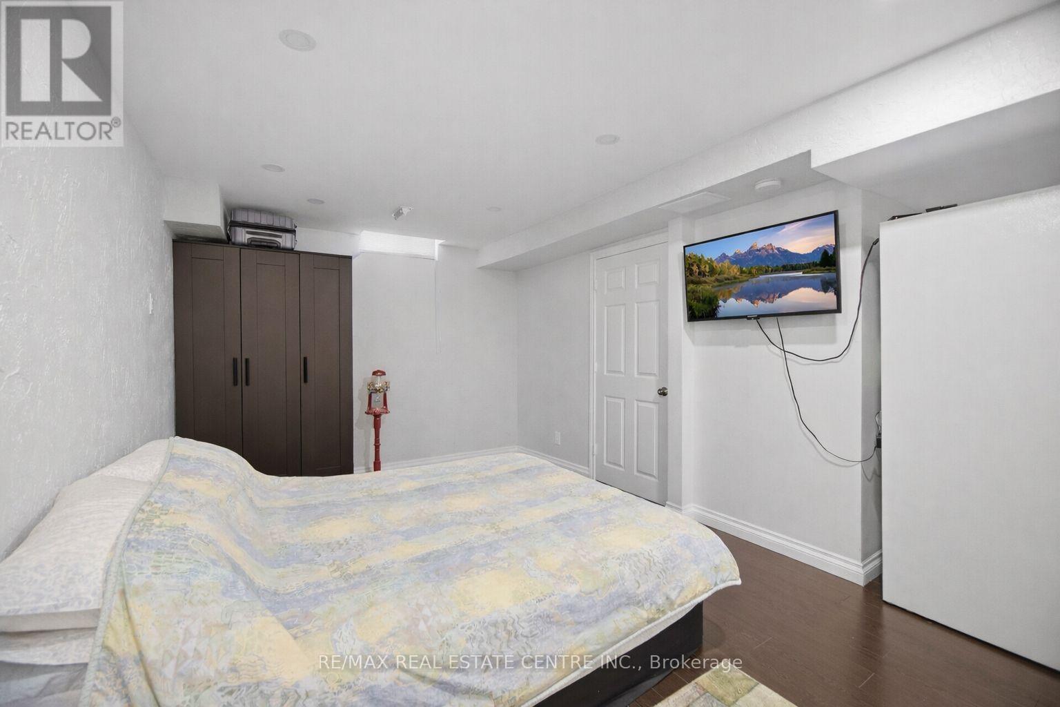 11 Sheringham Street, Brampton, Ontario  L6Z 2P5 - Photo 36 - W12967722