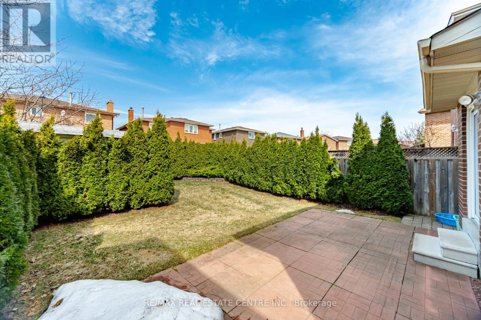 11 Sheringham Street, Brampton, Ontario  L6Z 2P5 - Photo 42 - W12967722