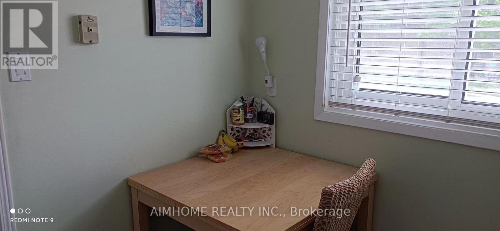 2101 Marine Drive, Oakville, Ontario  L6L 1B8 - Photo 10 - W12967760