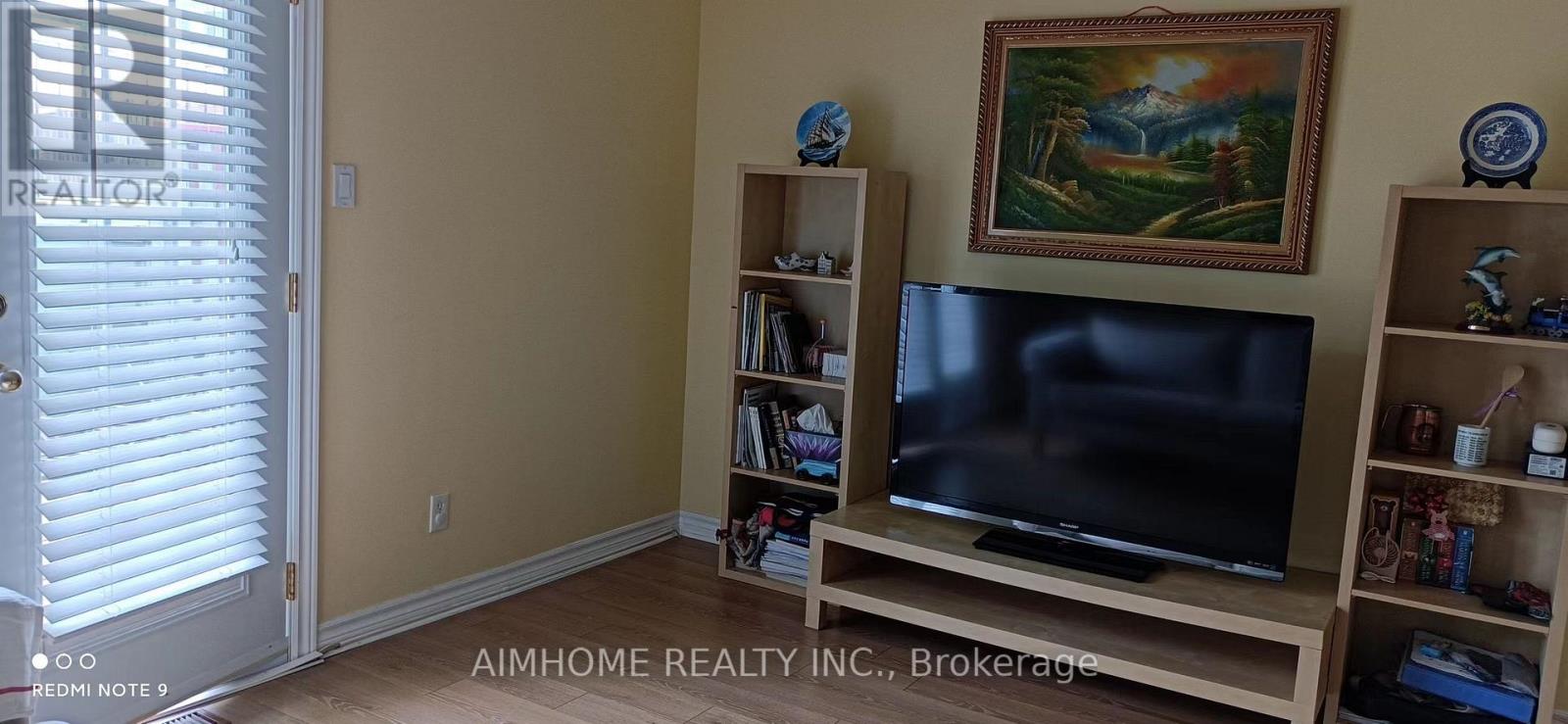 2101 Marine Drive, Oakville, Ontario  L6L 1B8 - Photo 11 - W12967760