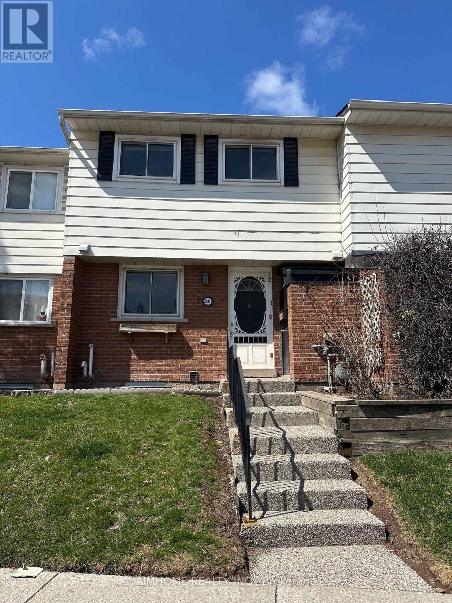 2101 Marine Drive, Oakville, Ontario  L6L 1B8 - Photo 2 - W12967760