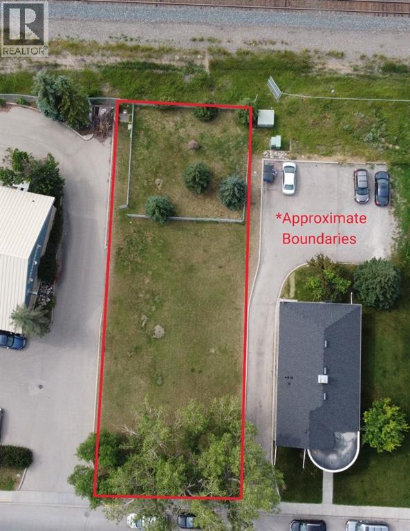 313 First Street E, Cochrane, Alberta  T4C 1C7 - Photo 2 - A2150001