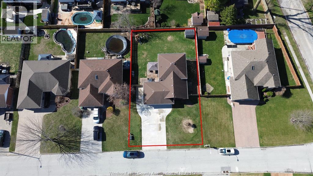 330 Sunnyside Boulevard, Lasalle, Ontario  N9J 3J3 - Photo 6 - 26007309