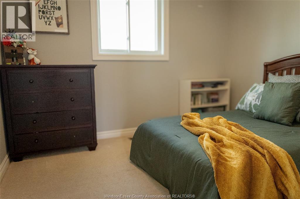 330 Sunnyside Boulevard, Lasalle, Ontario  N9J 3J3 - Photo 29 - 26007309