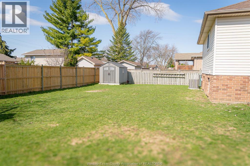 330 Sunnyside Boulevard, Lasalle, Ontario  N9J 3J3 - Photo 45 - 26007309