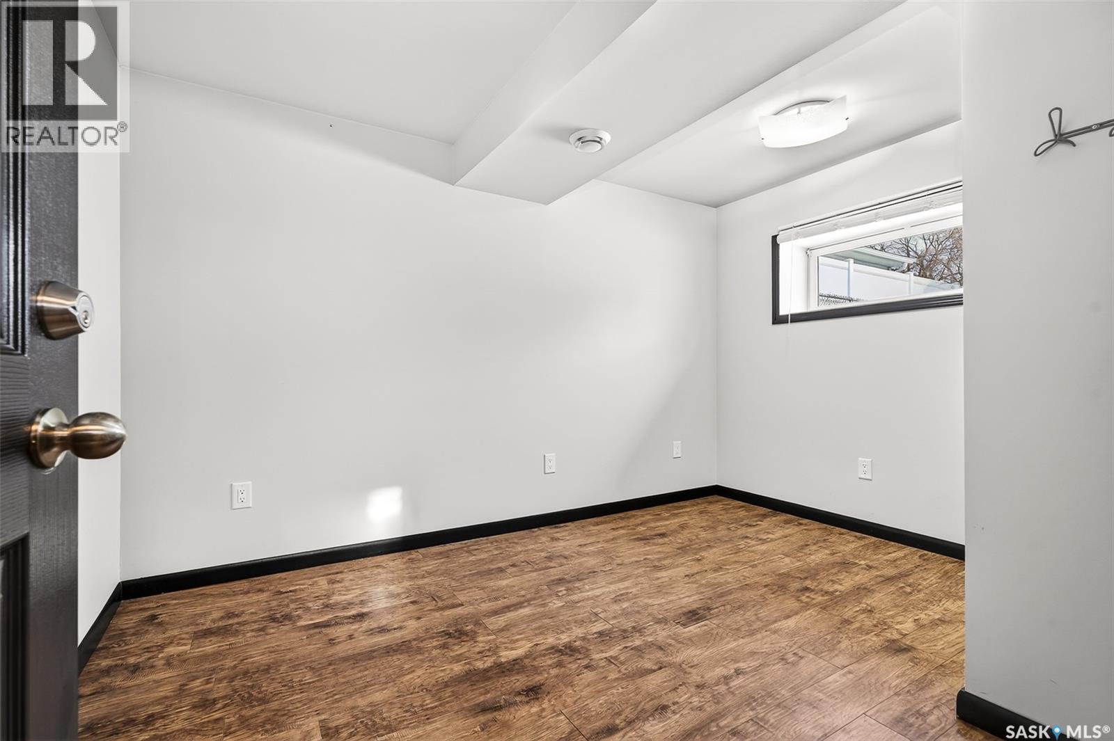 1125 8th Avenue Nw, Moose Jaw, Saskatchewan  S6H 4G4 - Photo 27 - SK032139