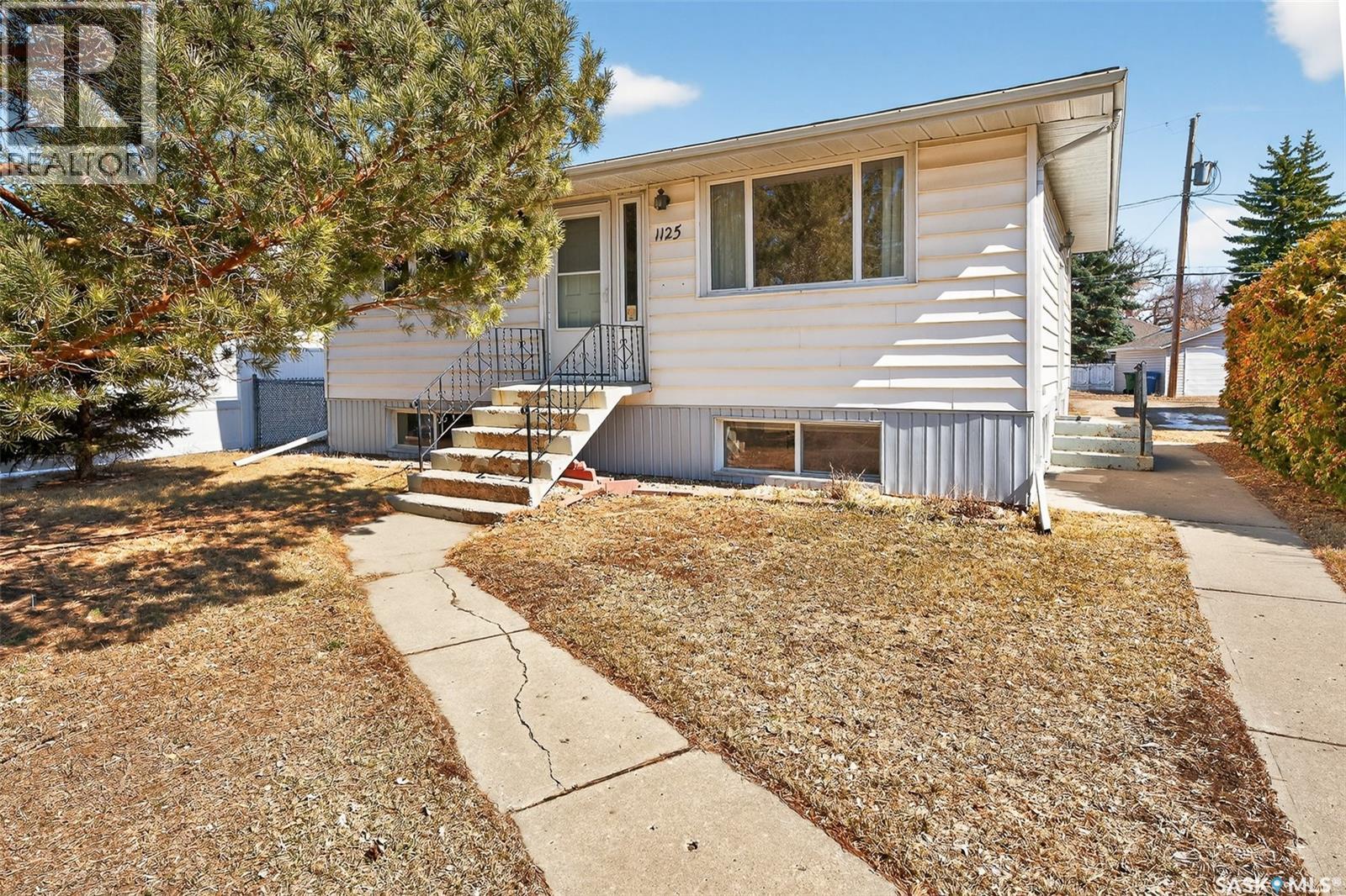 1125 8th Avenue Nw, Moose Jaw, Saskatchewan  S6H 4G4 - Photo 37 - SK032139