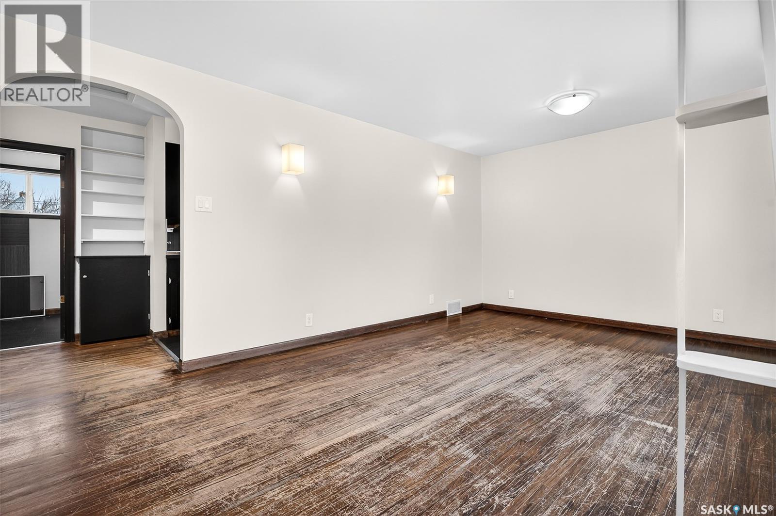 1125 8th Avenue Nw, Moose Jaw, Saskatchewan  S6H 4G4 - Photo 6 - SK032139