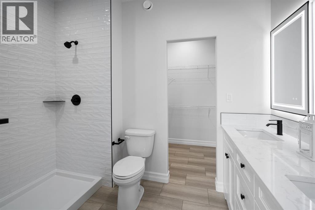 5737 55 Avenue, Camrose, Alberta  T4V 5B9 - Photo 10 - A2298564