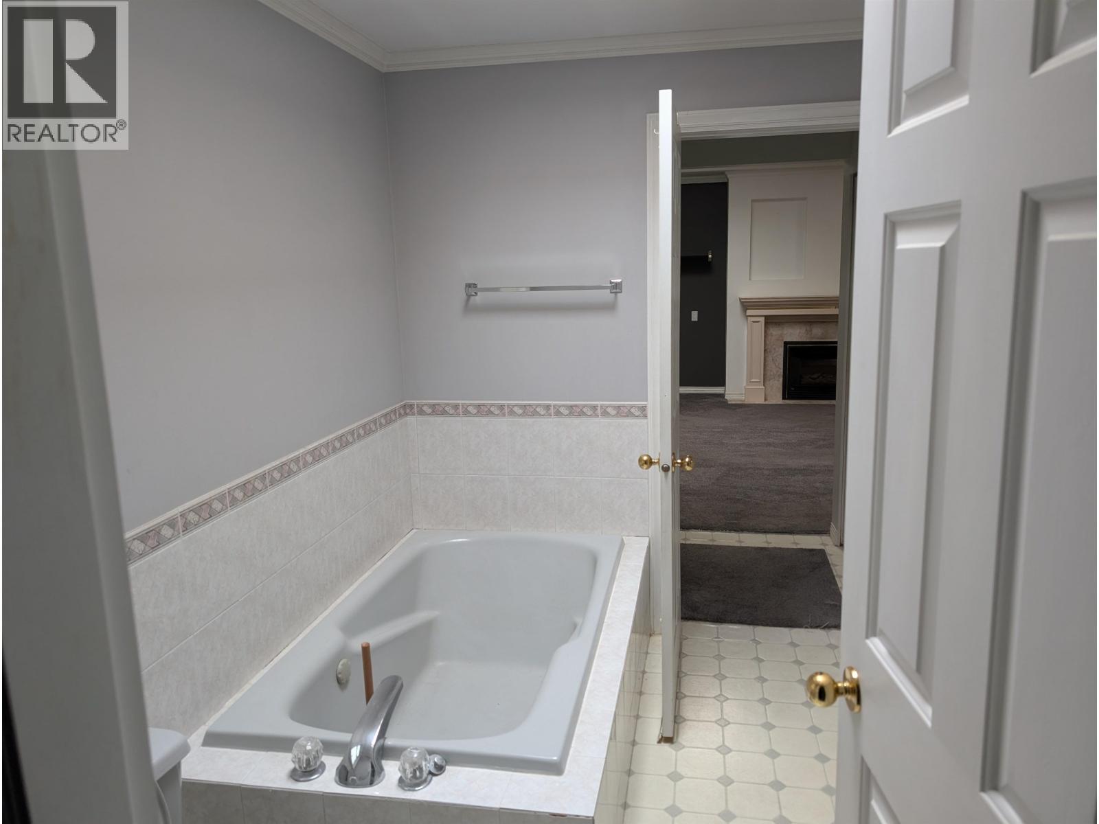 3944 Regent Street, Richmond, British Columbia V7E 2N7 - Photo 16 - R3107770