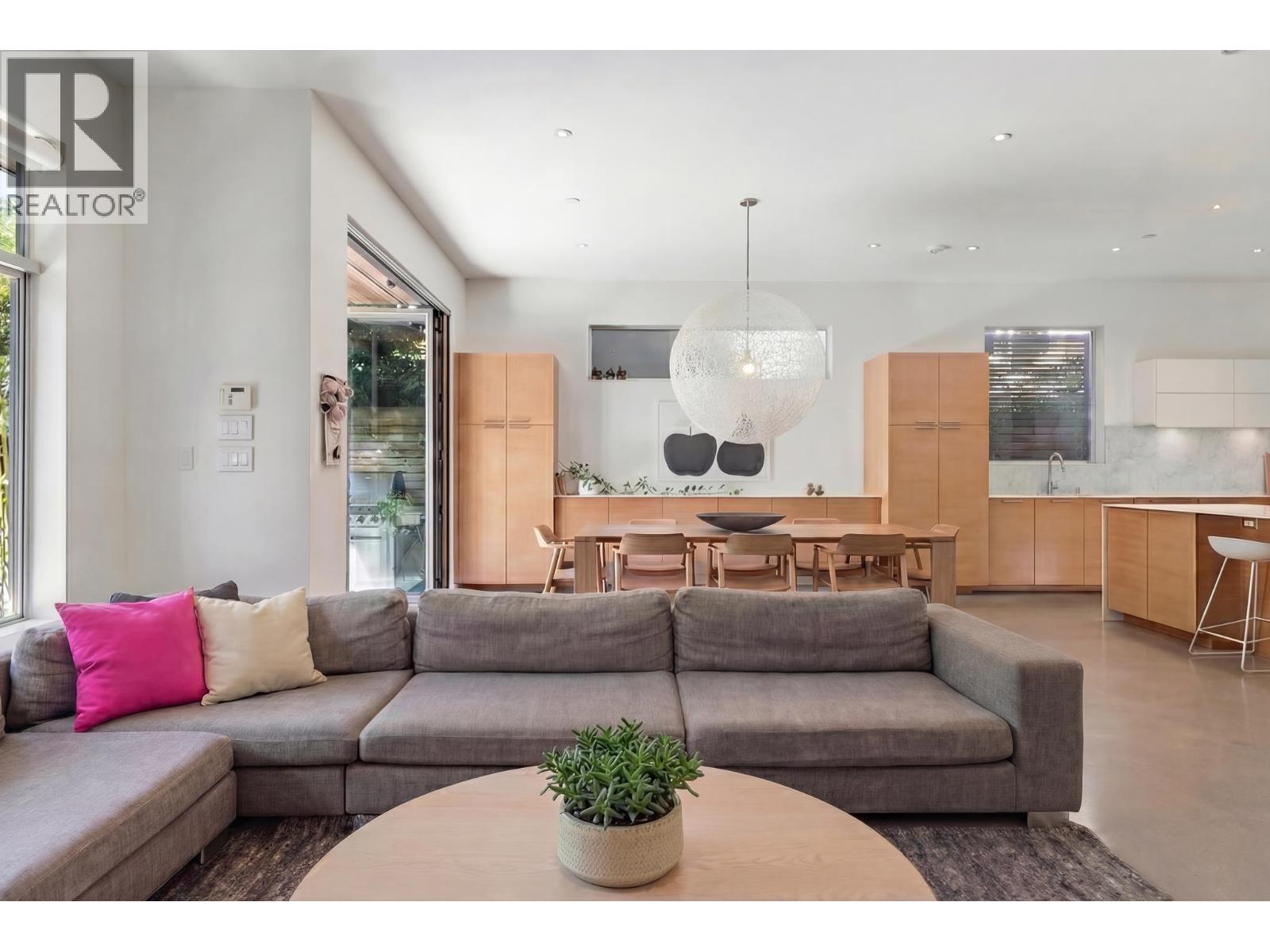 3156 W 13th Avenue, Vancouver, British Columbia  V6K 2V3 - Photo 9 - R3107558