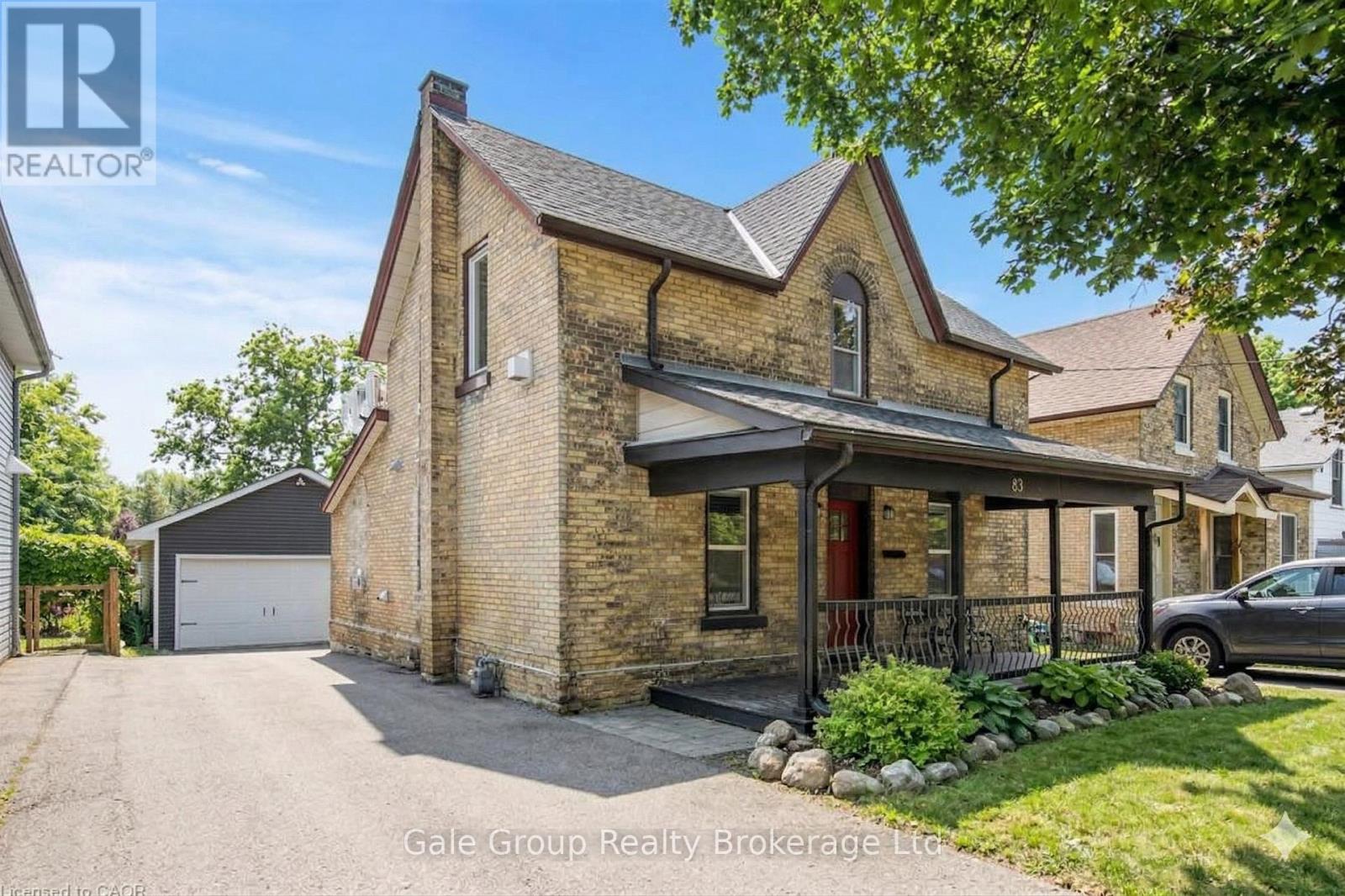 83 OXFORD STREET, Woodstock, Ontario