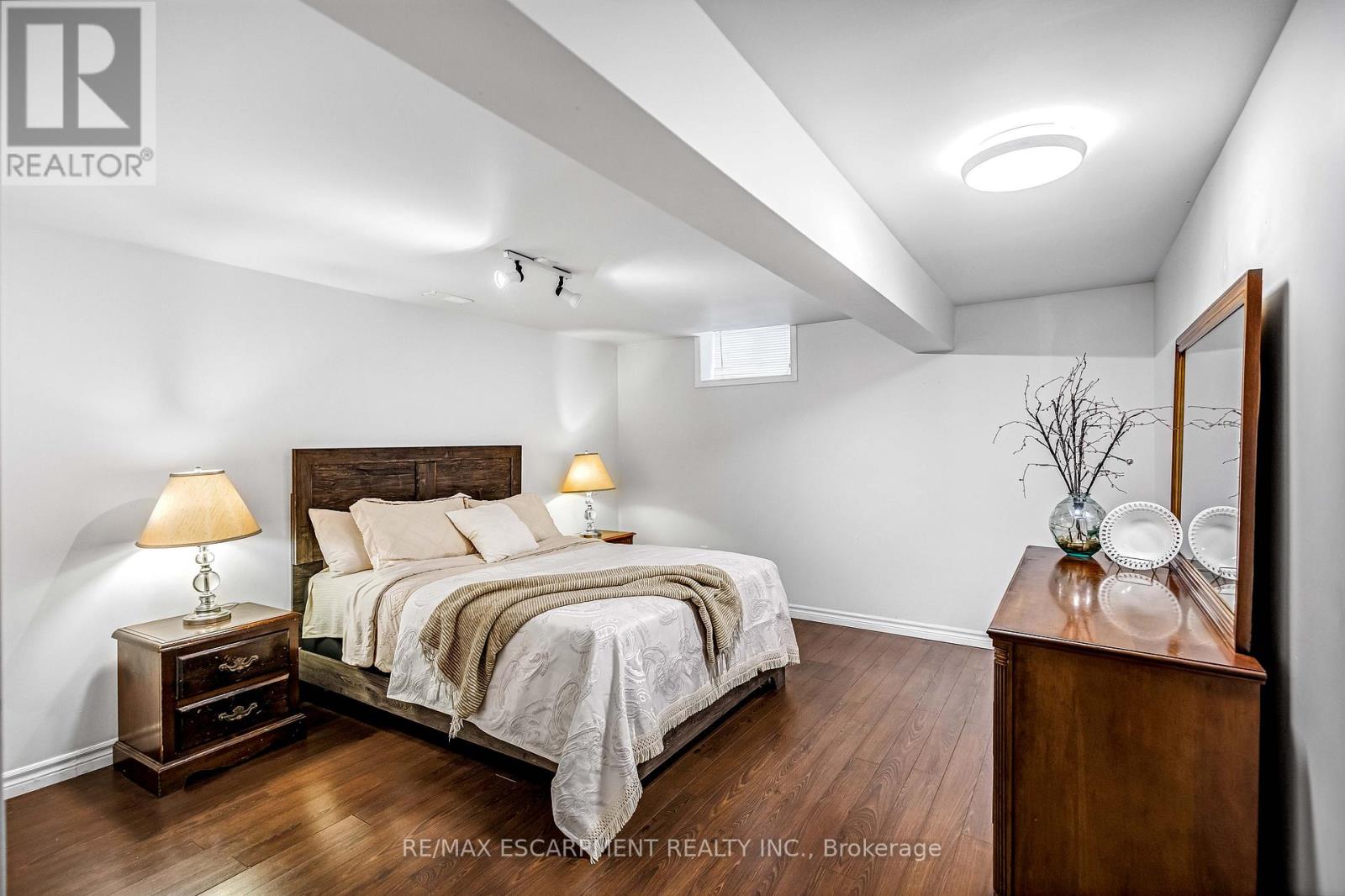 65 Thistlemoor Drive, Haldimand, Ontario  N3W 2K5 - Photo 33 - X12967670