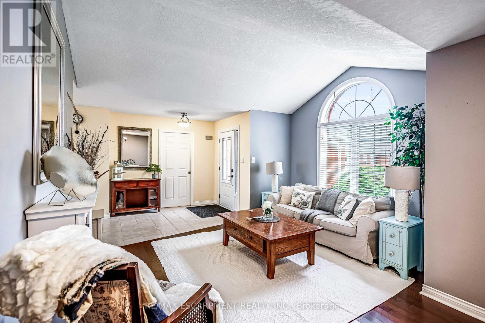 65 Thistlemoor Drive, Haldimand, Ontario  N3W 2K5 - Photo 7 - X12967670