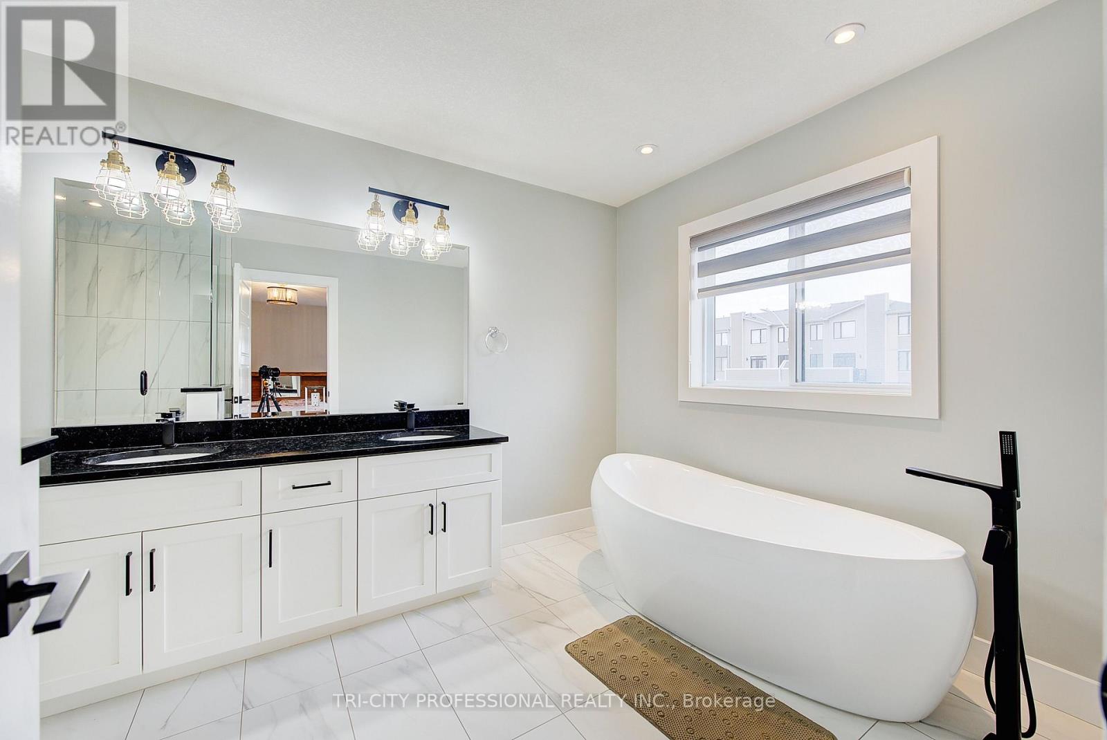 2910 Turner Crescent, London South, Ontario  N6M 0A1 - Photo 28 - X12967712