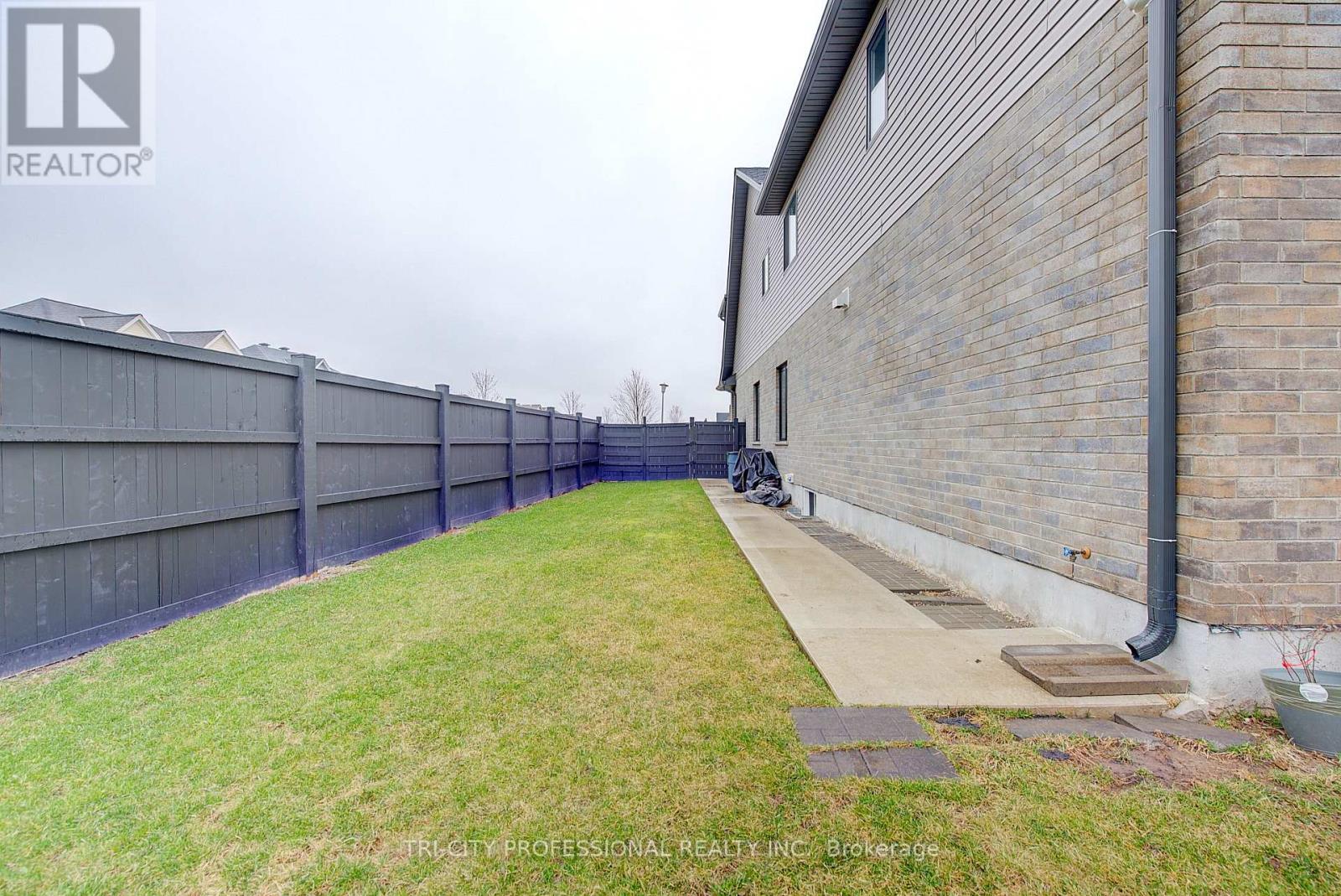 2910 Turner Crescent, London South, Ontario  N6M 0A1 - Photo 46 - X12967712