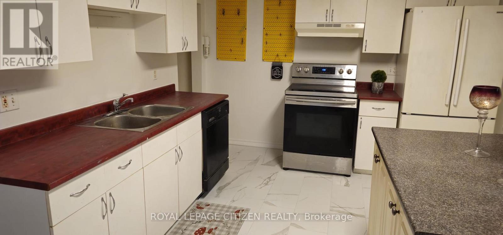 90 Mill Street W, Greater Napanee, Ontario  K7R 1X9 - Photo 8 - X12967746