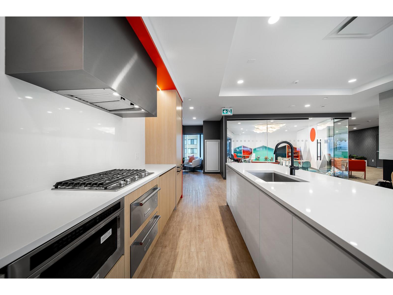 712 10448 University Drive, Surrey, British Columbia V3T 0K1 - Photo 21 - R3107845