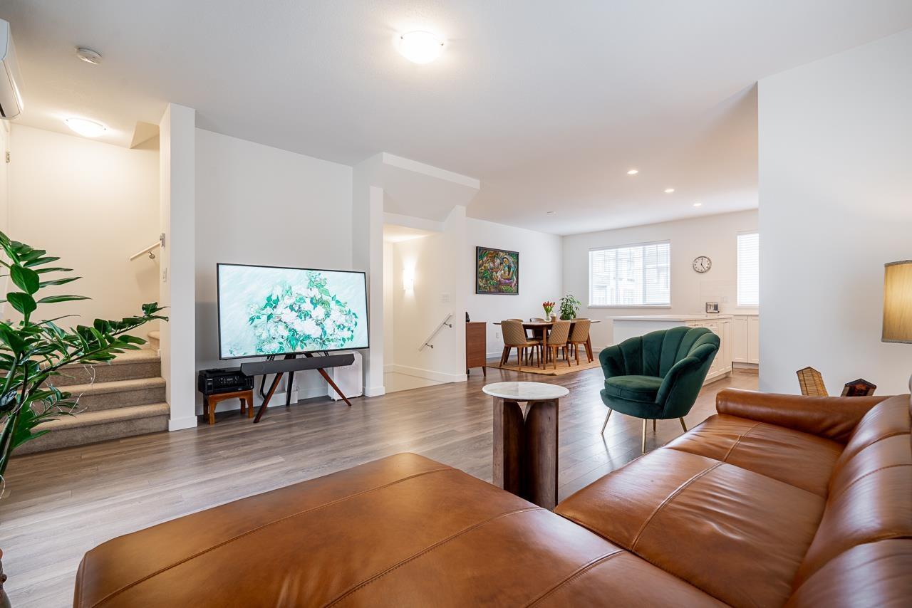 58 15778 85 Avenue, Surrey, British Columbia V4N 6W8 - Photo 5 - R3107879