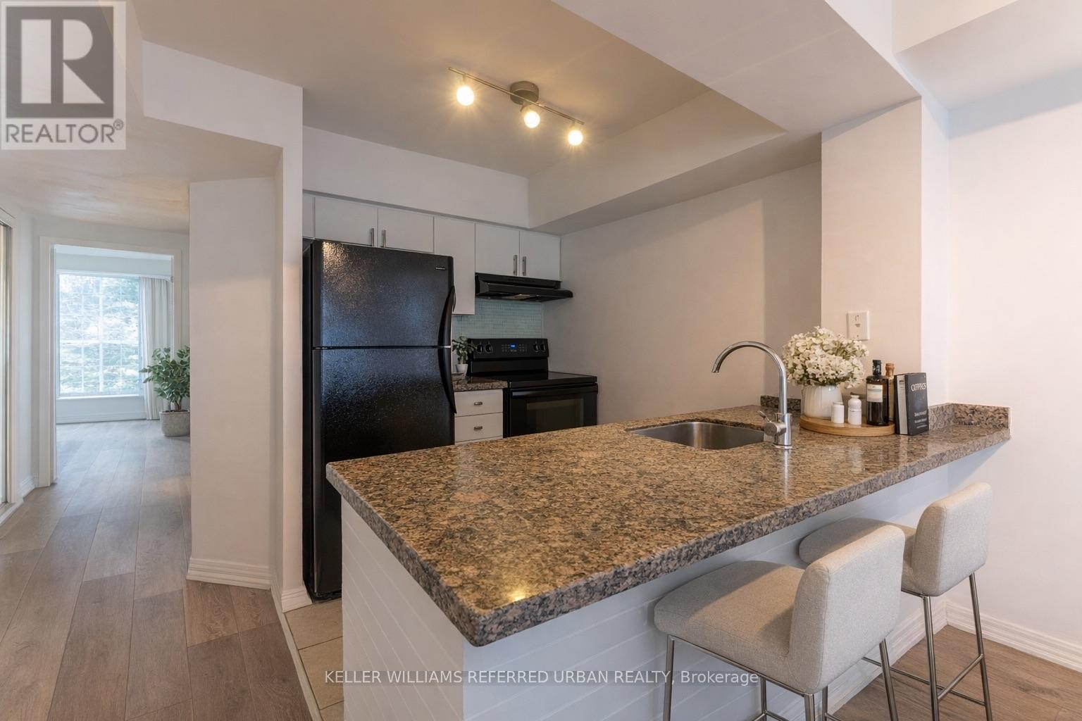 651 - 3 EVERSON DRIVE, Toronto, Ontario