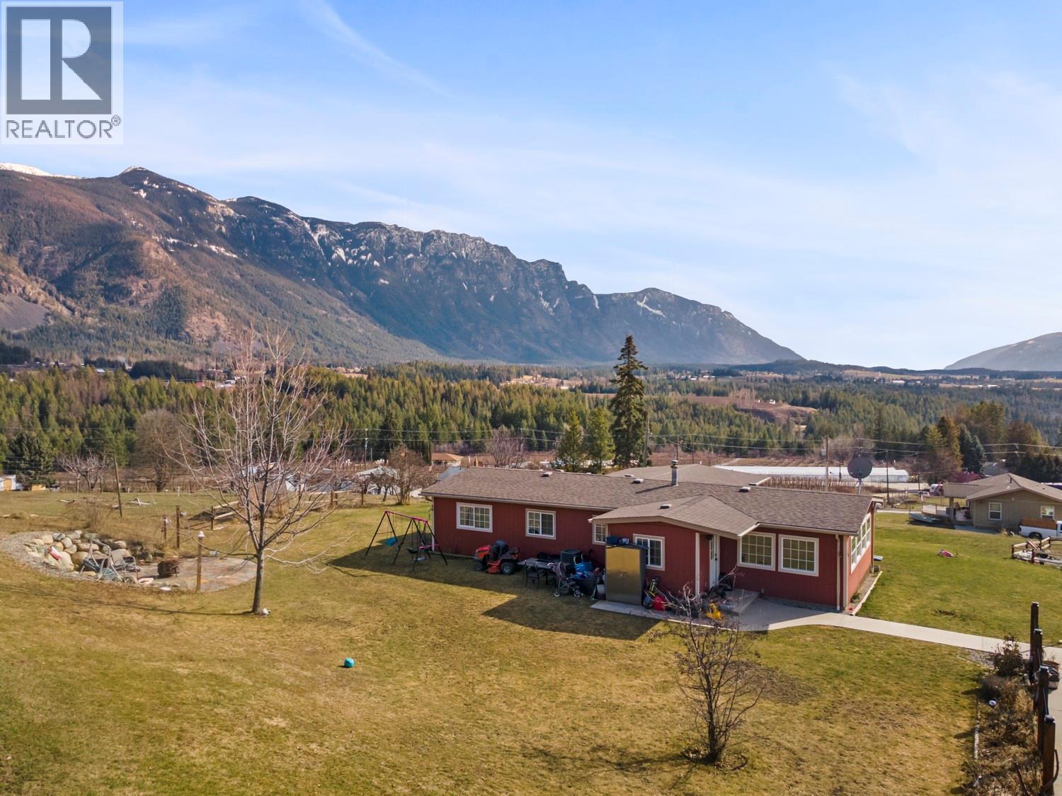 3806 38th Avenue, Erickson, British Columbia  V0B 1G1 - Photo 15 - 10378843