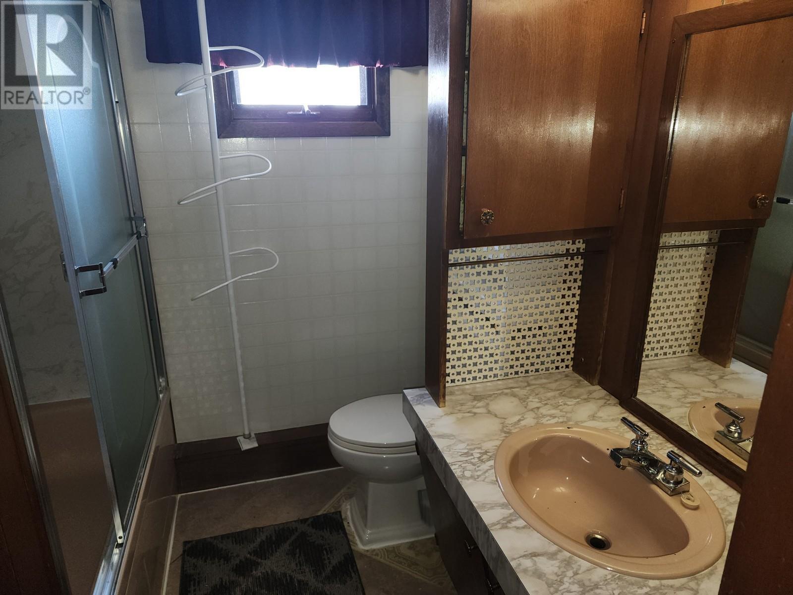 319 Walker St, Schreiber, Ontario  P0T 2S0 - Photo 19 - TB2600630