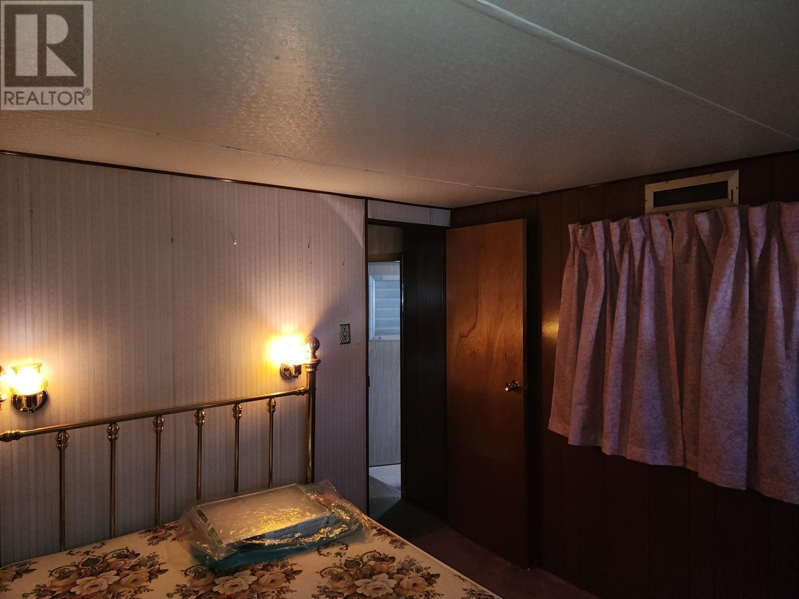 319 Walker St, Schreiber, Ontario  P0T 2S0 - Photo 12 - TB2600630