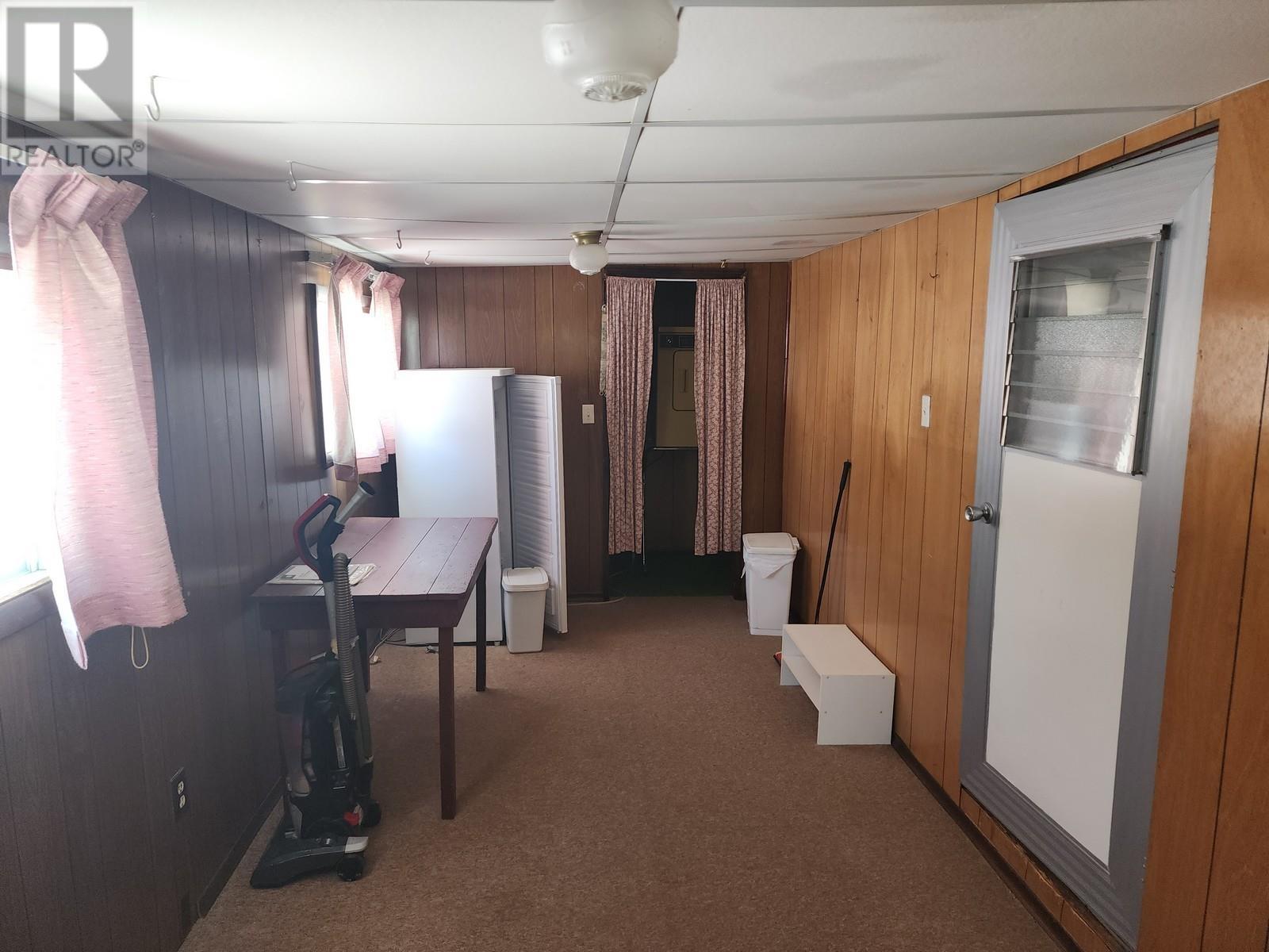 319 Walker St, Schreiber, Ontario  P0T 2S0 - Photo 4 - TB2600630