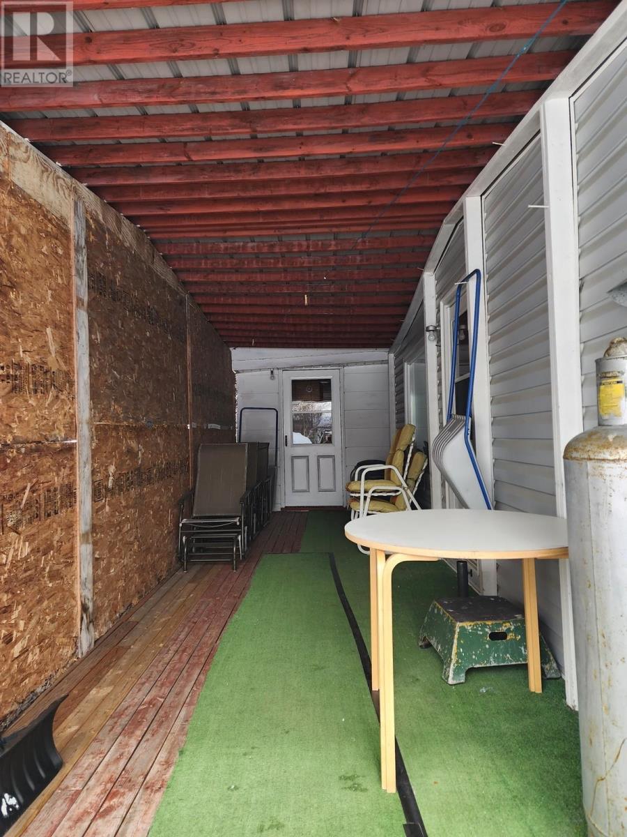 319 Walker St, Schreiber, Ontario  P0T 2S0 - Photo 3 - TB2600630