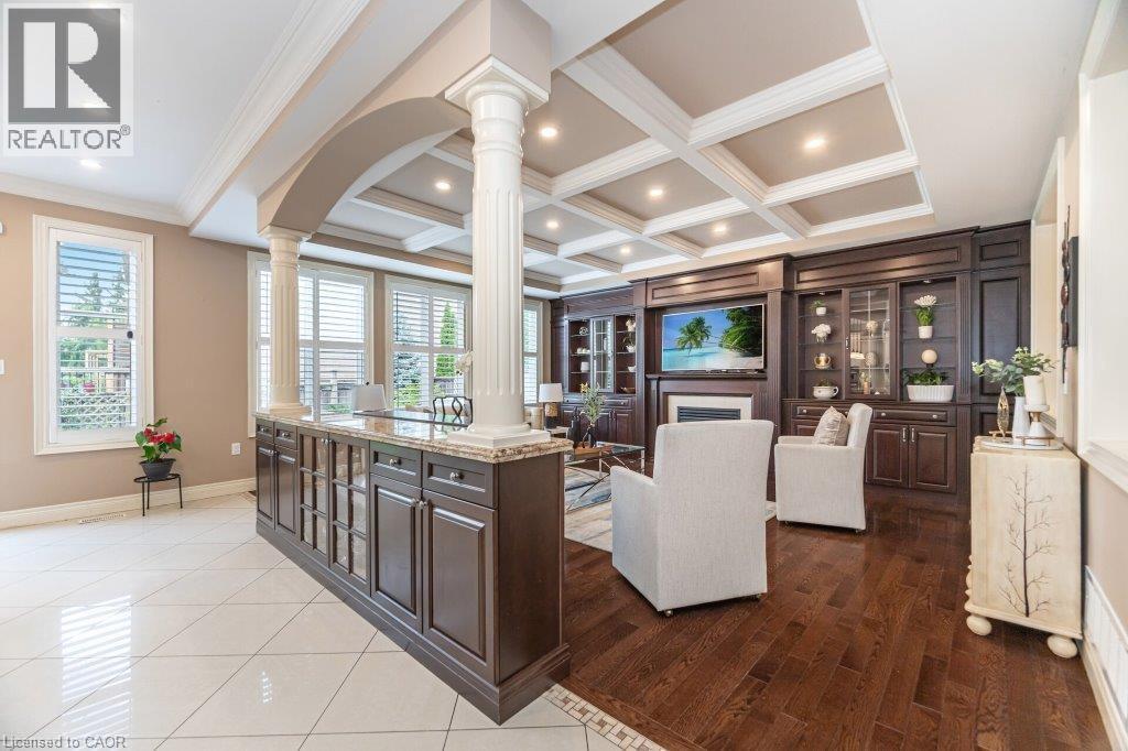 9 Lorupe Court, Hamilton, Ontario  L9G 0B4 - Photo 9 - 40818393