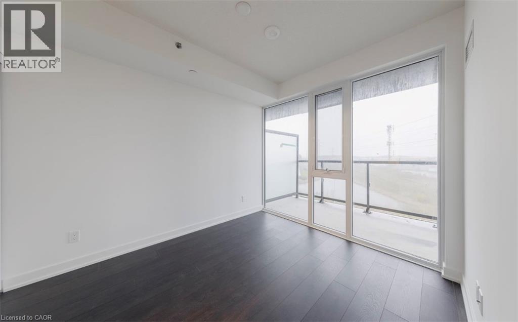 3200 Dakota Common Unit# B613, Burlington, Ontario  L7M 2A9 - Photo 14 - 40818311