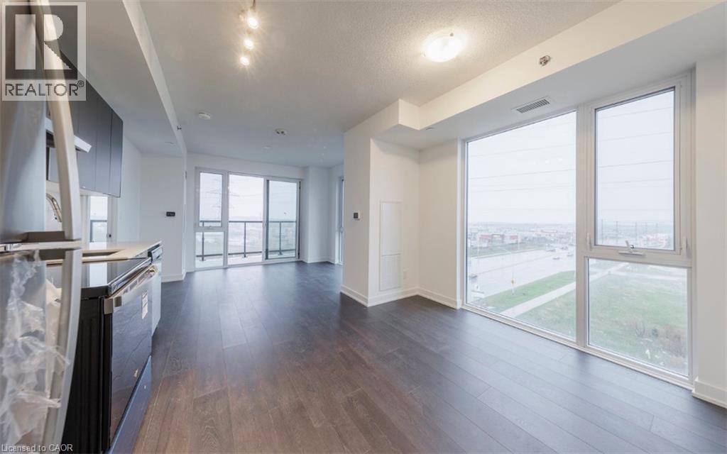 3200 Dakota Common Unit# B613, Burlington, Ontario  L7M 2A9 - Photo 9 - 40818311