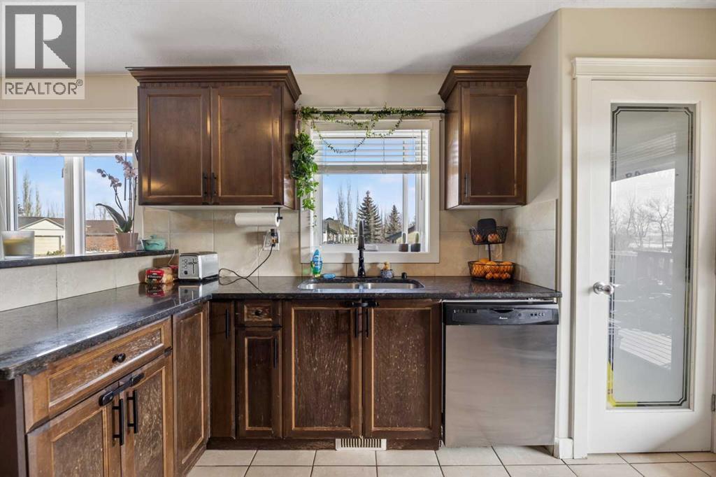 1 Destiny Way, Olds, Alberta  T4H 0C5 - Photo 10 - A2298663