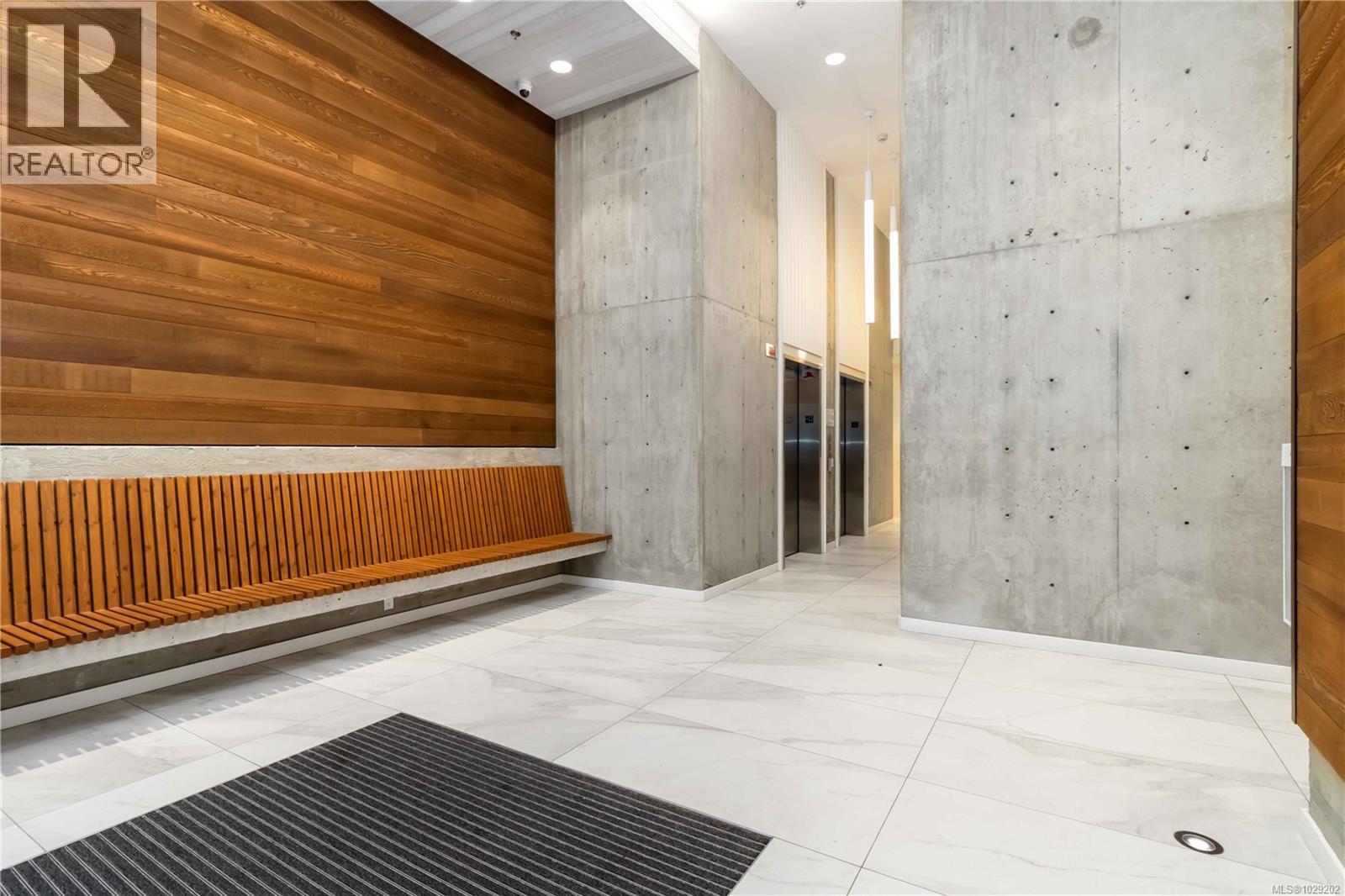 409 1033 Cook St, Victoria, British Columbia  V8V 0E1 - Photo 4 - 1029202