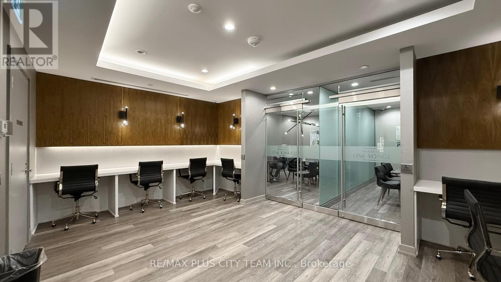 4205 - 28 Freeland Street, Toronto, Ontario  M5E 0E3 - Photo 23 - C12849772