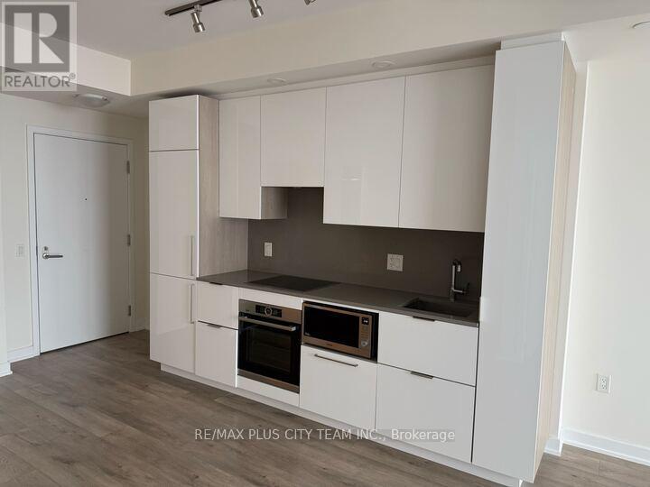 4205 - 28 Freeland Street, Toronto, Ontario  M5E 0E3 - Photo 9 - C12849772