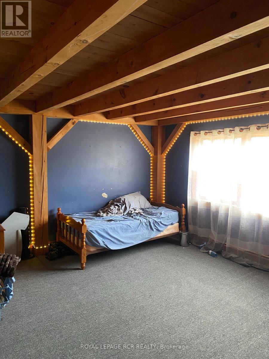 6 Margaret Avenue, Adjala-Tosorontio, Ontario  L0M 1J0 - Photo 8 - N12967756