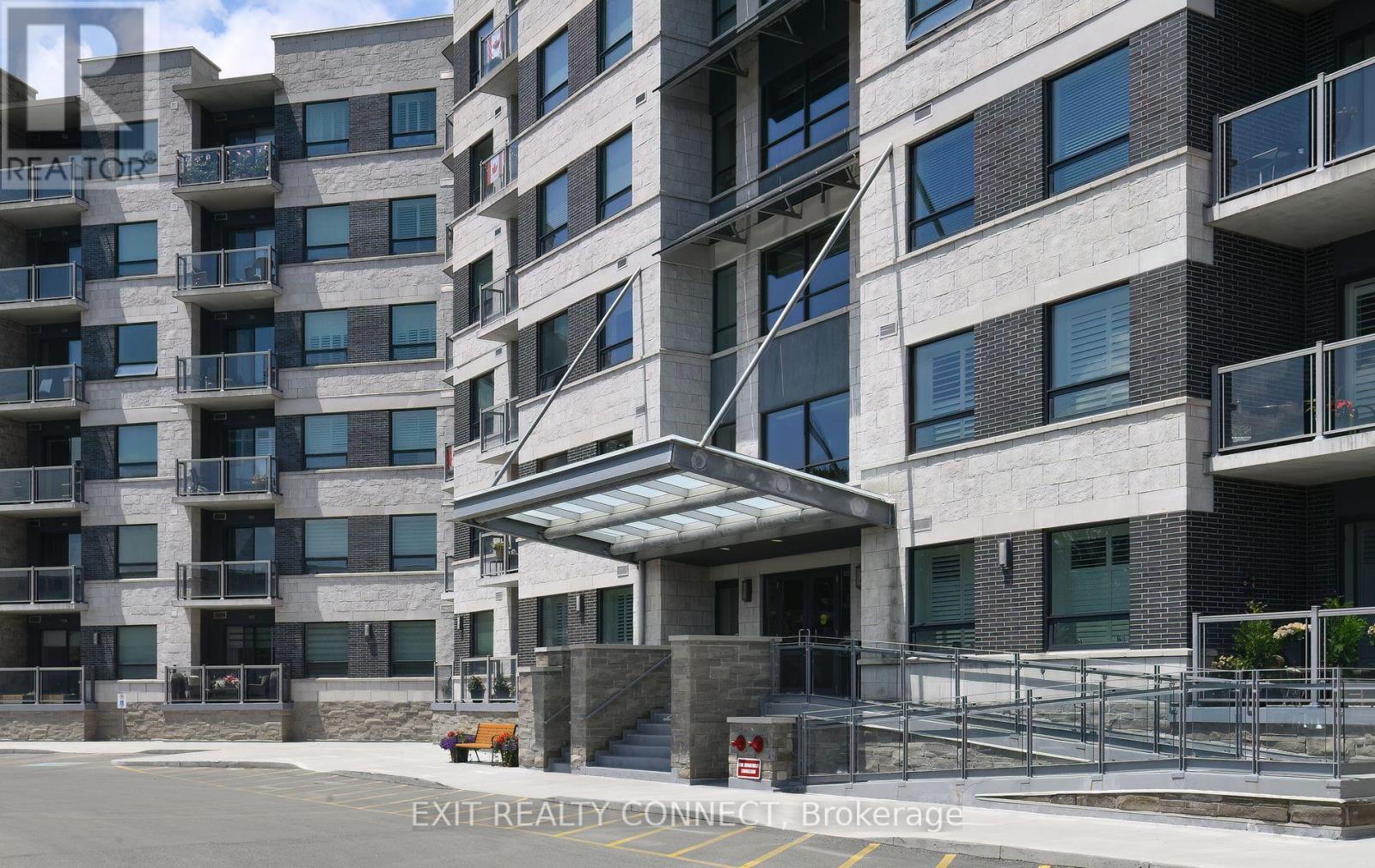 112 - 383 MAIN STREET E, Milton, Ontario